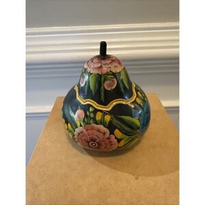 Hand Painted Lacquered Ground Box From Olinala Guerrero Mexico Gourd Floral EUC